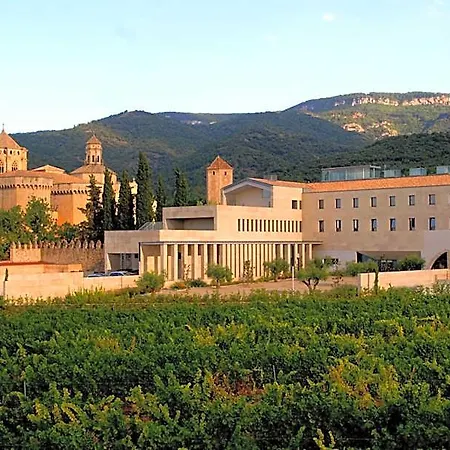 Hostatgeria De Poblet Hotel