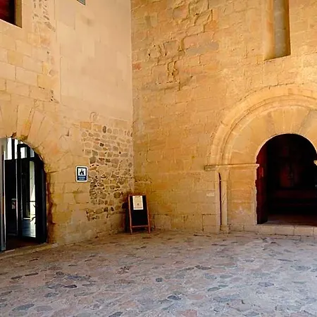 Hotel Hostatgeria De Poblet Salou