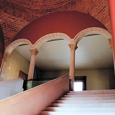 Hostatgeria De Poblet Hotel
